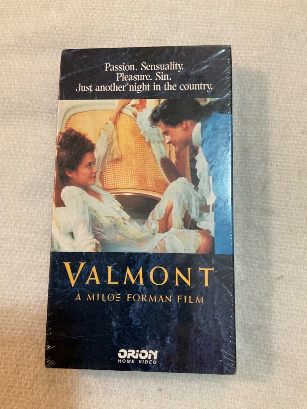 Valmont [VHS] Colin Firth Annette Bening Sealed *READ* Milos Forman Orion Video